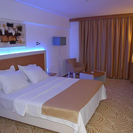 Egge Hotel 2*